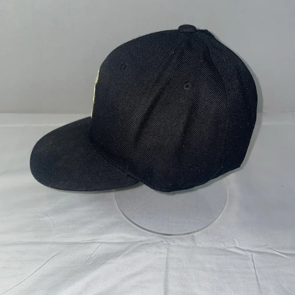 Lenny Rich Studios City Motion Fitted Hat Black Green Bottom Size 7 The‎ 4 City